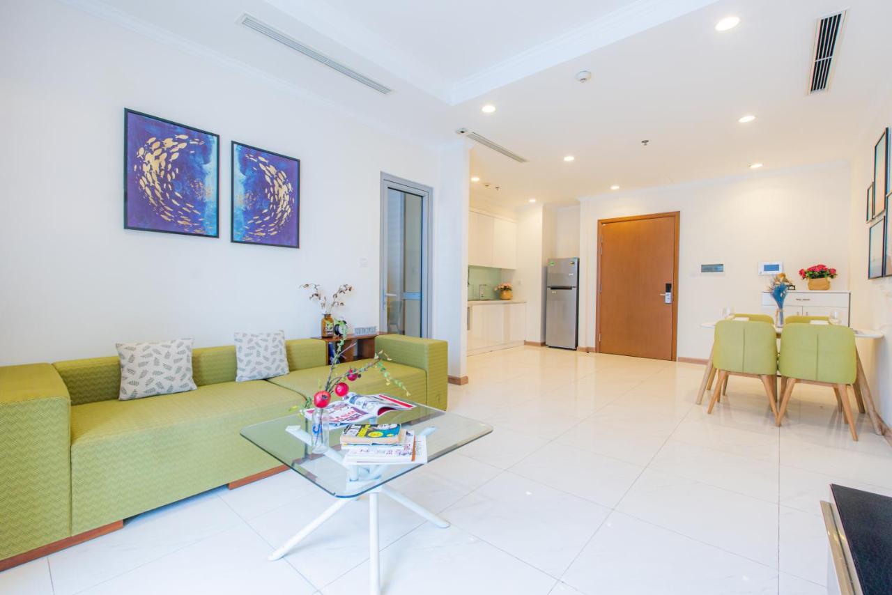Moxy Hcmc Aparts - Vinhomes Central Park, Ice Rink Thành Pho Ho Chí Minh Esterno foto